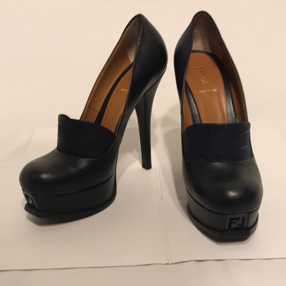 Fendi Pumps Navy Size 40